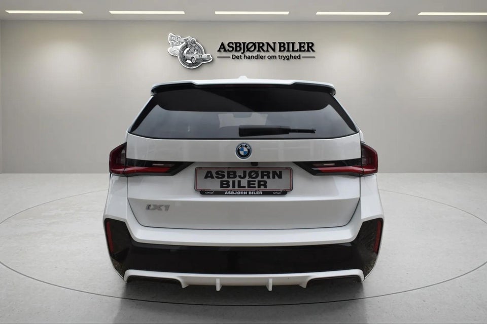 BMW iX1 xDrive30 M-Sport 5d