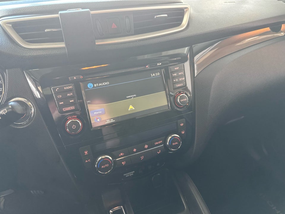 Nissan Qashqai 1,2 Dig-T 115 Tekna 5d