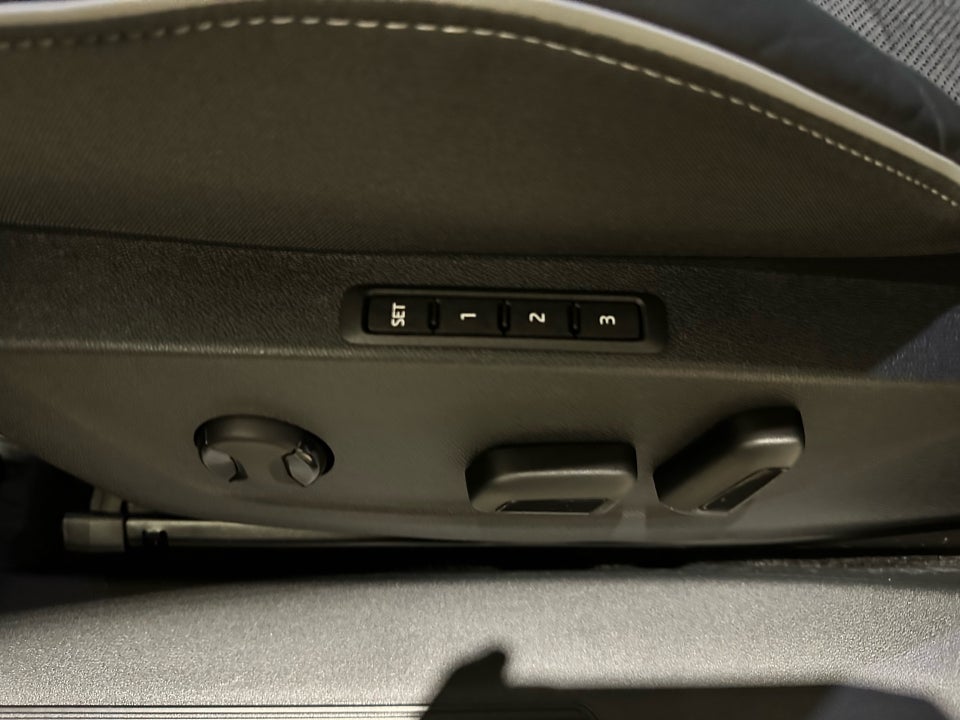 Skoda Enyaq 85x iV Sportline 5d