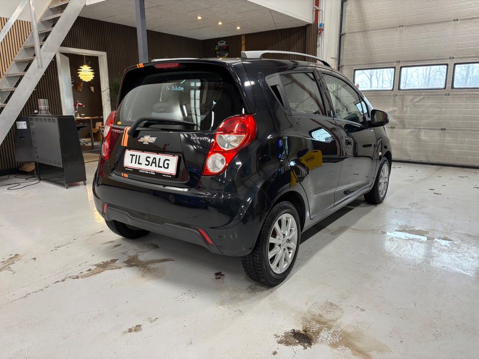 Chevrolet Spark 1,0 LT 5d