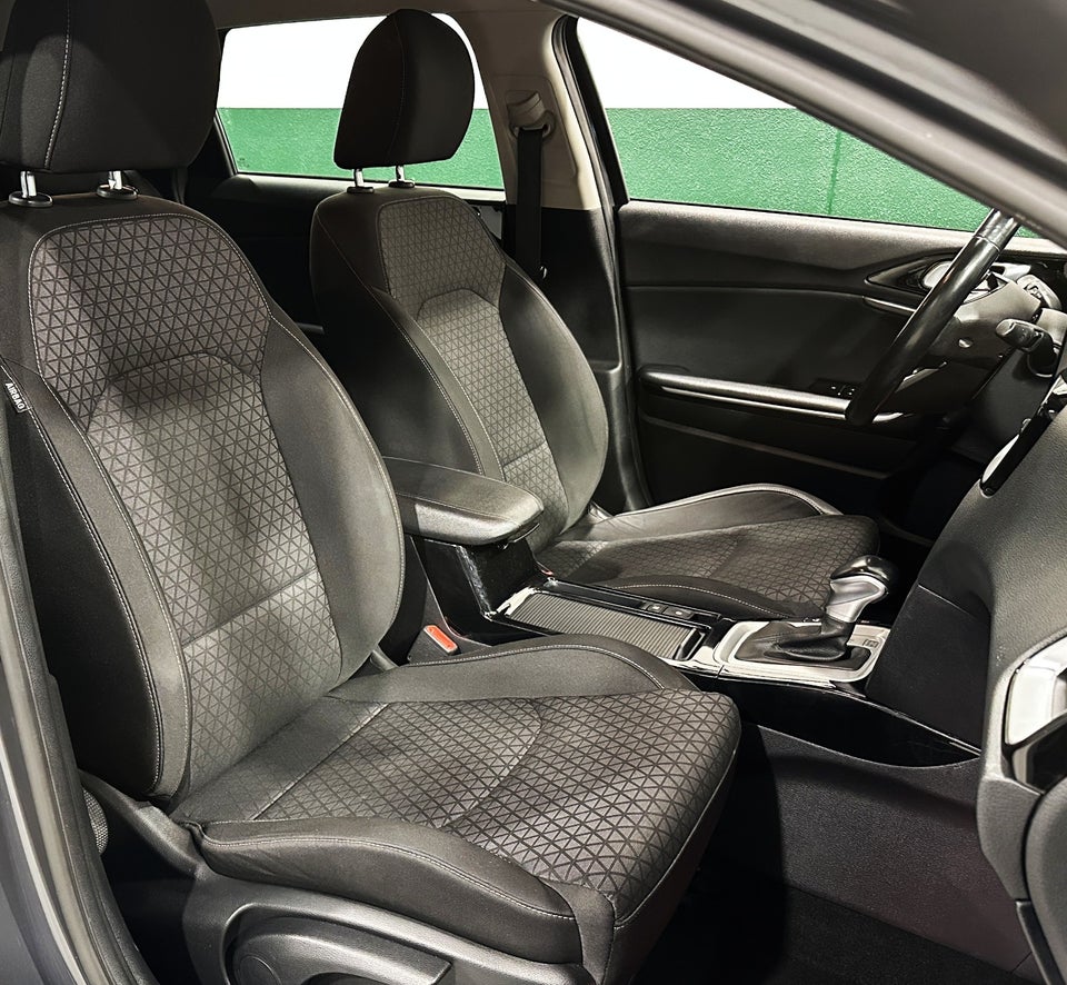 Kia Ceed 1,6 PHEV Prestige SW DCT 5d
