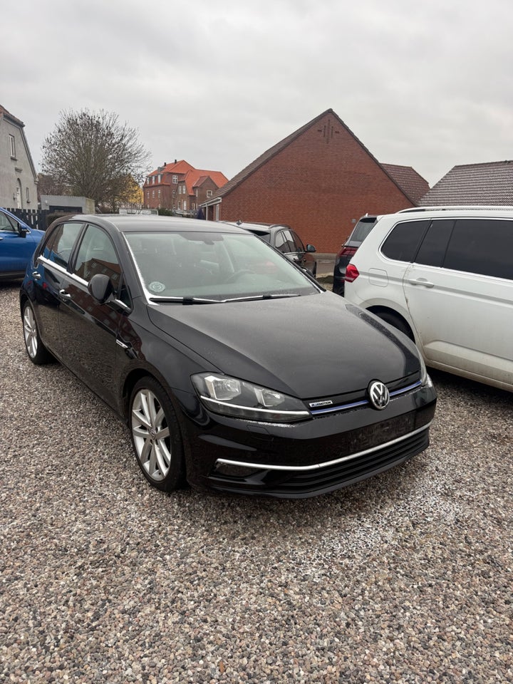 VW Golf VII 1,5 TSi 130 Comfortline 5d