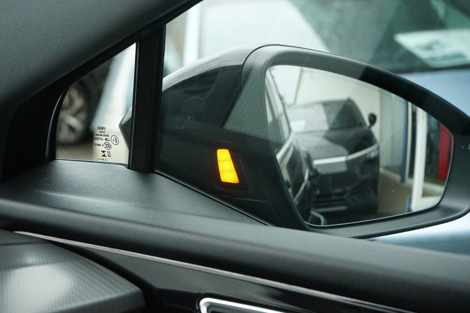 Audi Q4 e-tron 45 Advanced 5d