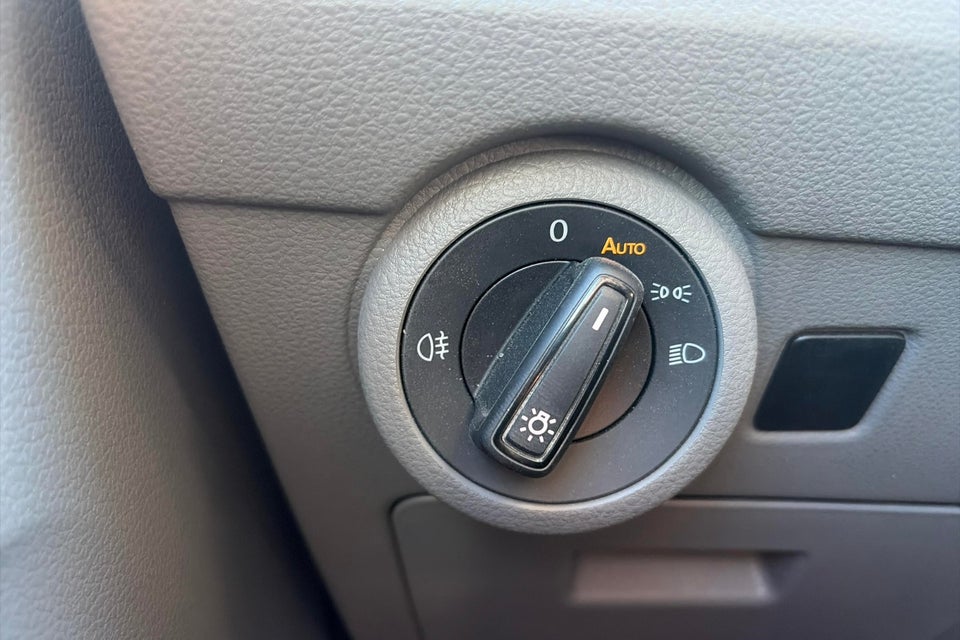 VW Transporter 2,0 TDi 150 Kassevogn DSG lang