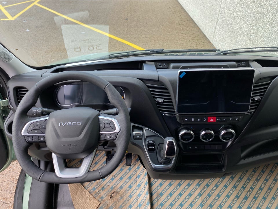 Iveco Daily 3,0 35S21 12m³ Van AG8