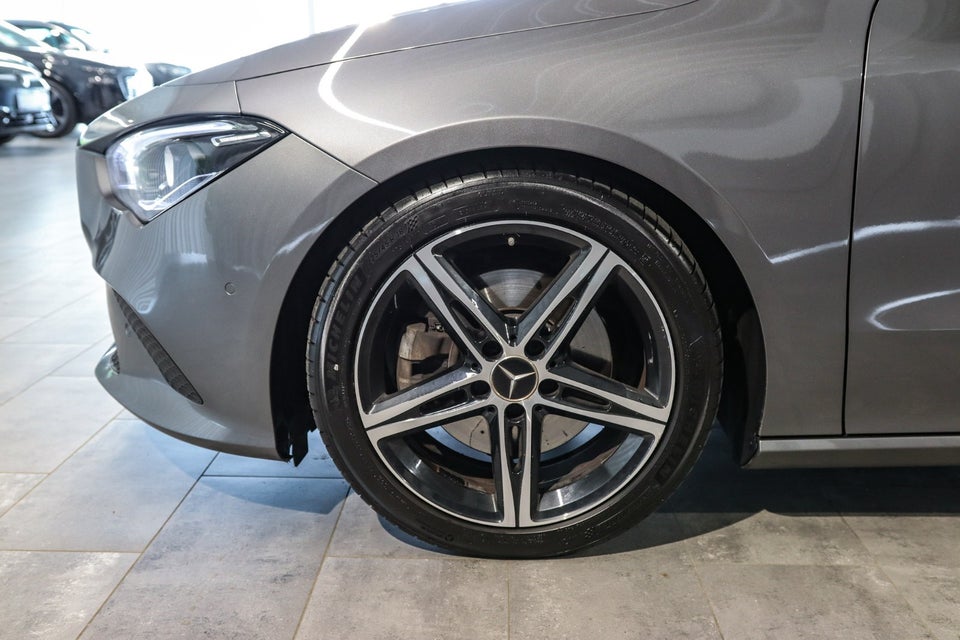 Mercedes CLA220 d 2,0 Progressive Shooting Brake aut. 5d