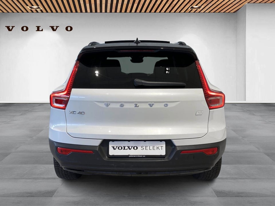 Volvo XC40 P8 ReCharge Twin Pro 5d