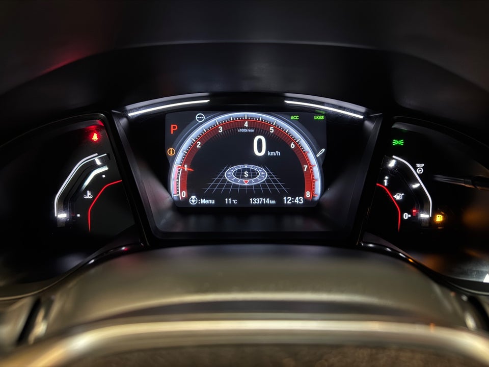 Honda Civic 1,5 VTEC Turbo Sport+ CVT 5d