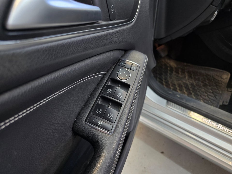 Mercedes A180 1,6 Urban aut. 5d