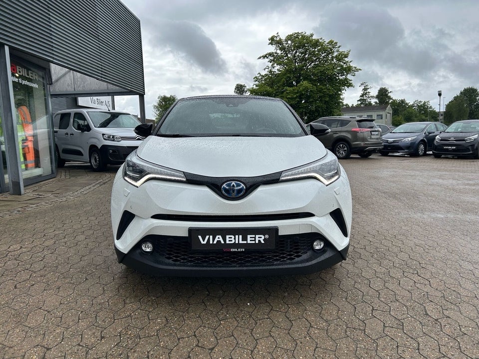 Toyota C-HR 1,8 Hybrid C-LUB Business CVT 5d