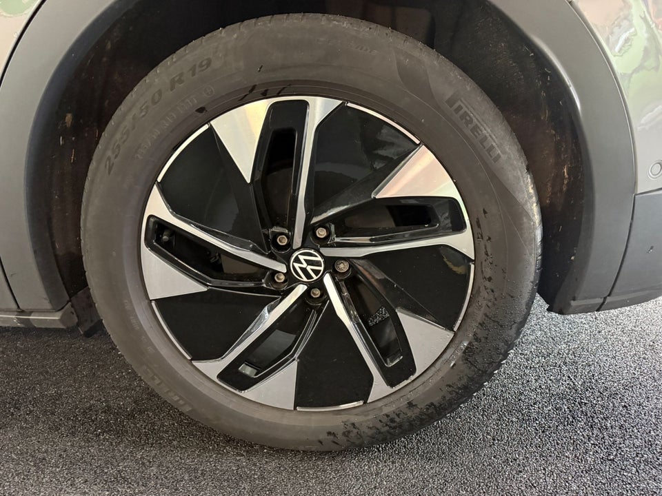 VW ID.4 77 Pro 5d