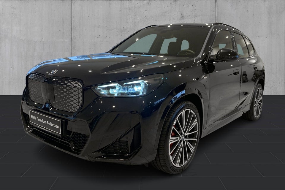 BMW iX1 eDrive20 M-Sport Pro 5d