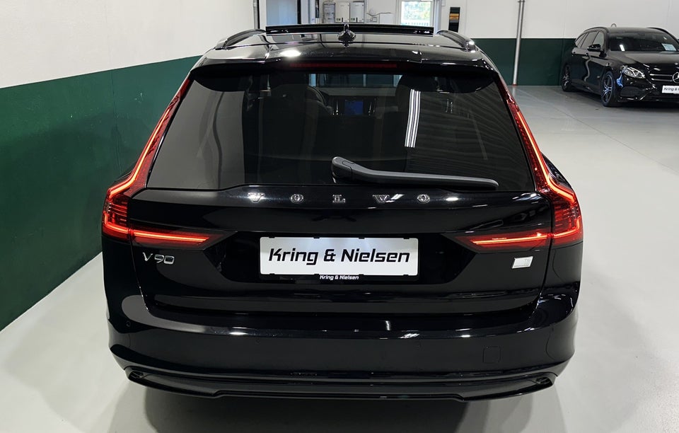 Volvo V90 2,0 T6 ReCharge Ultimate Dark aut. AWD 5d