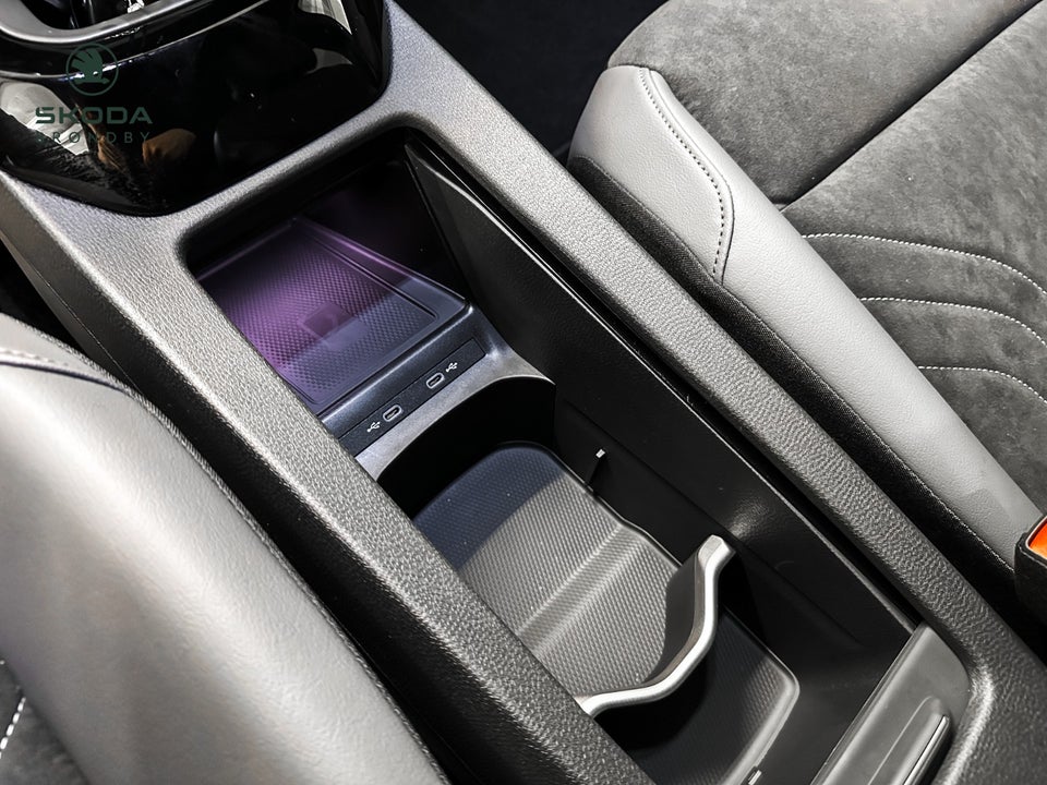 VW ID.4 77 Style+ 5d