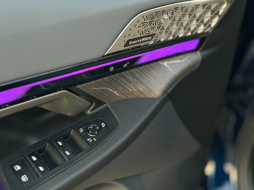 BMW i5 eDrive40 Fully Charged M-Sport 4d