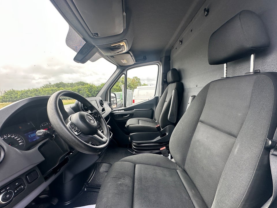 Mercedes Sprinter 317 2,0 CDi A3 Kassevogn RWD
