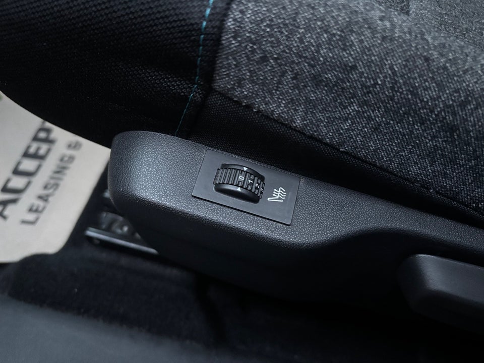 Citroën C4 Cactus 1,2 PureTech 110 SkyLine 5d