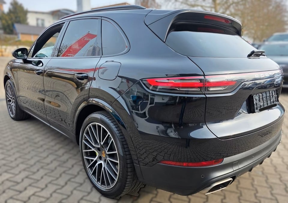 Porsche Cayenne 3,0 E-Hybrid Tiptr. 5d