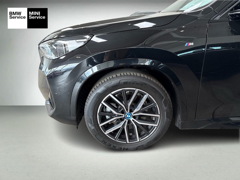 BMW iX1 xDrive30 M-Sport 5d