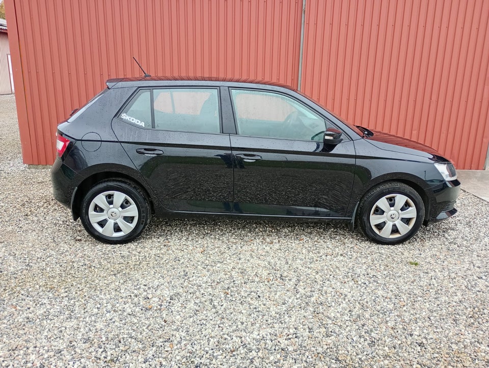 Skoda Fabia 1,0 MPi 75 Ambition 5d