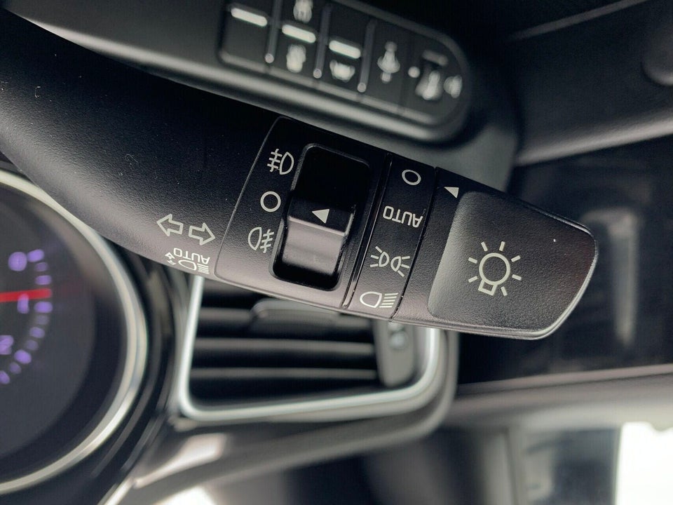 Kia Ceed 1,4 T-GDi GT-Line DCT 5d