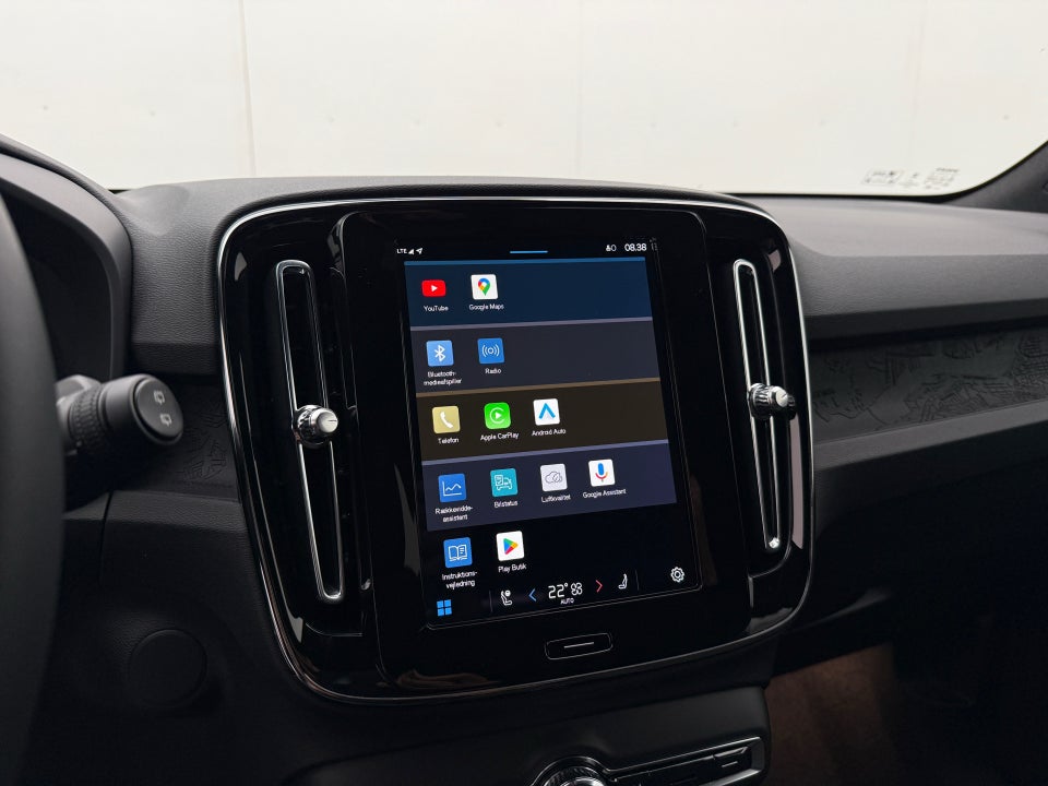 Volvo XC40 P6 ReCharge Plus 5d