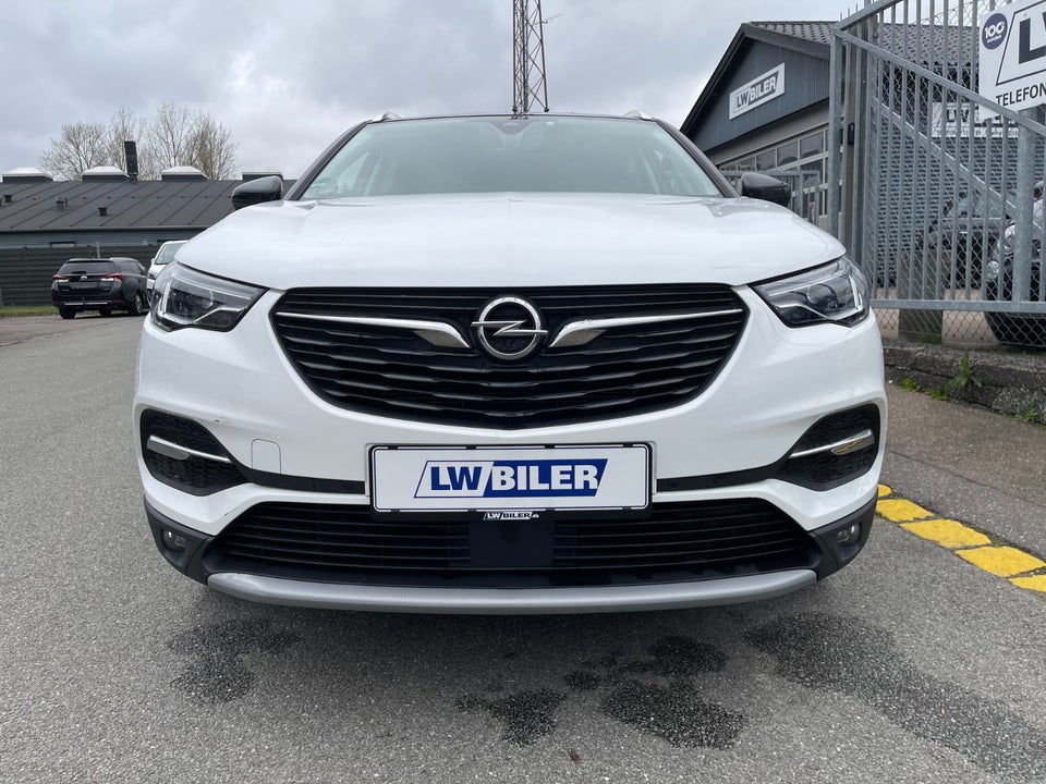 Opel Grandland X 1,6 Hybrid Ultimate aut. 5d