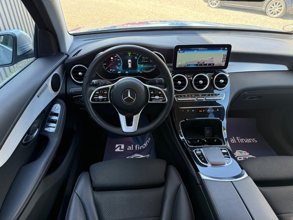 Mercedes GLC300 de 2,0 aut. 4Matic 5d