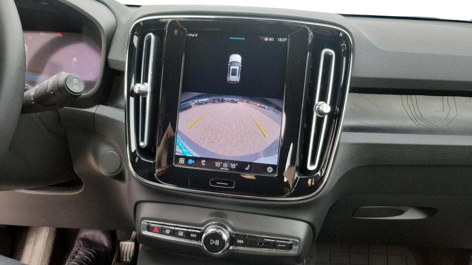 Volvo XC40 P6 ReCharge Core 5d