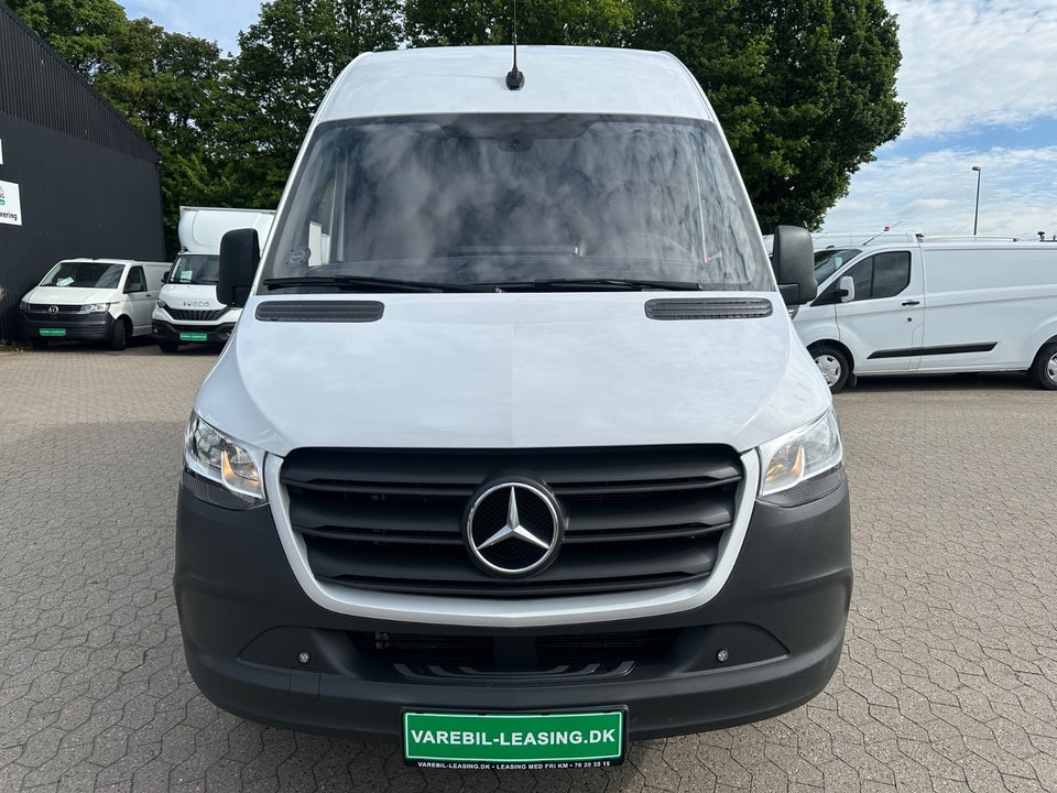 Mercedes Sprinter 317 2,0 CDi A2 Kassevogn aut. RWD