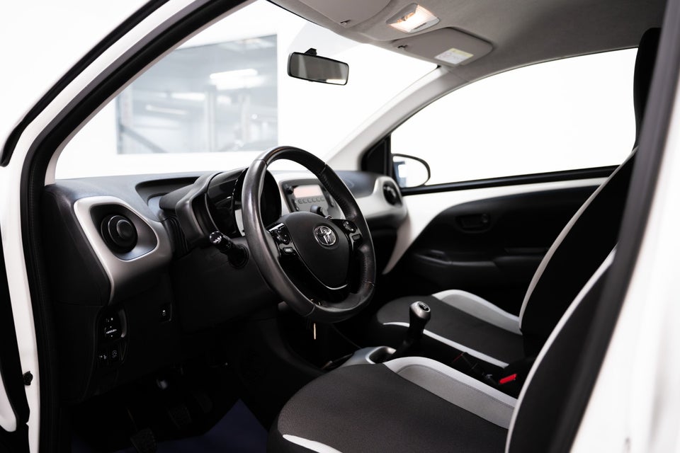 Toyota Aygo 1,0 VVT-i Air 5d