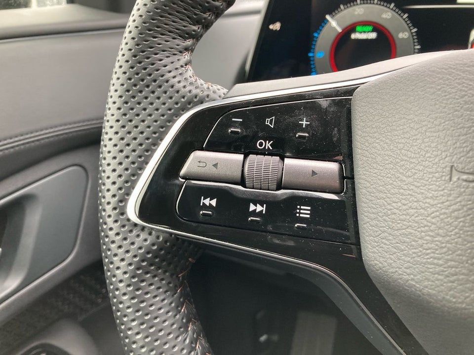 Nissan Ariya 87 Engage 5d