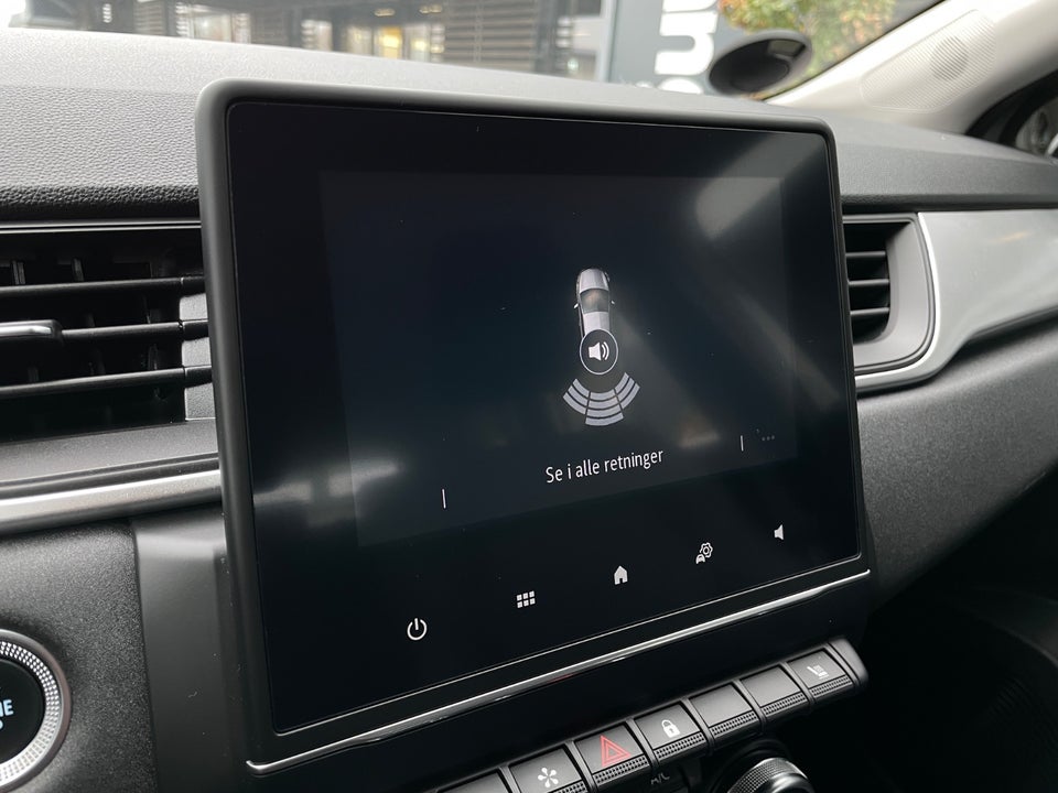 Renault Captur 1,6 E-Tech Zen 5d