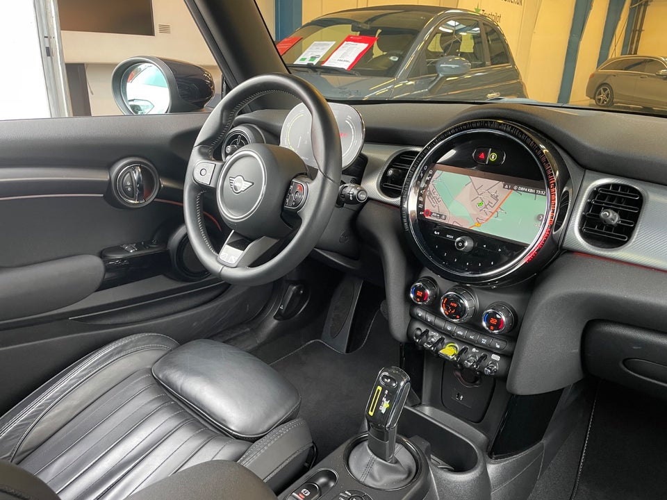 MINI Cooper SE Yours Trim 3d