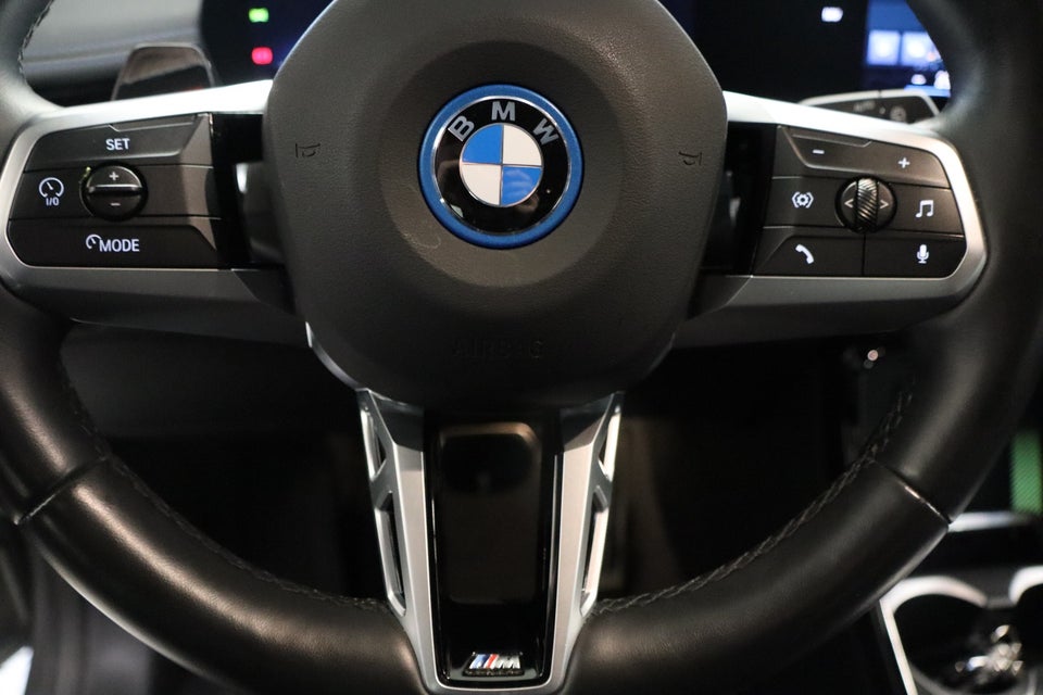 BMW iX1 xDrive30 M-Sport Premium 5d