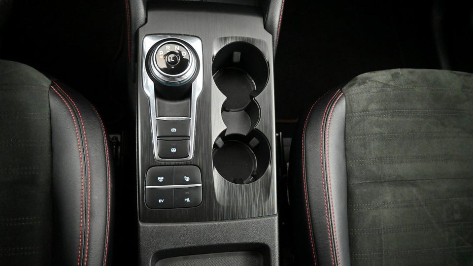 Ford Kuga 2,5 PHEV ST-Line X CVT 5d