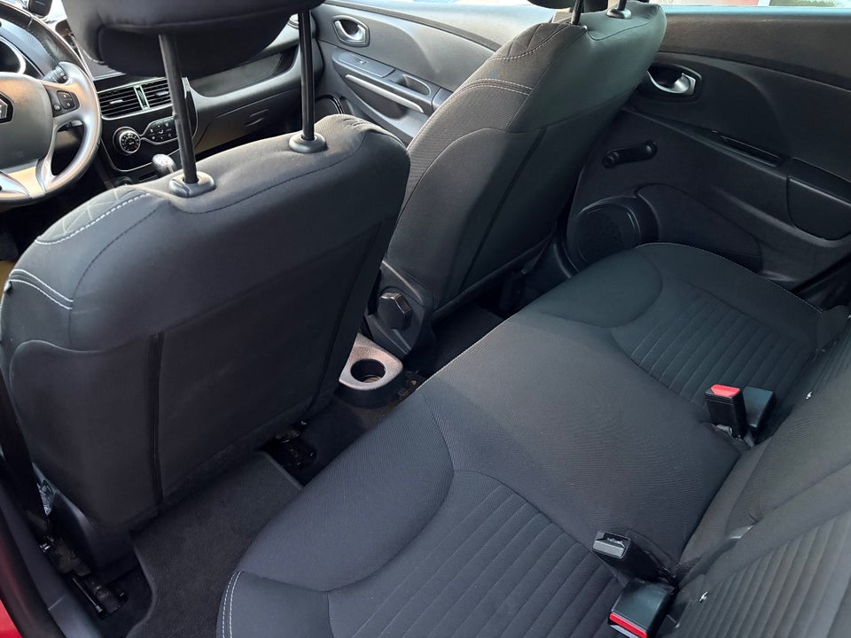 Renault Clio IV 0,9 TCe 90 Limited Sport Tourer 5d