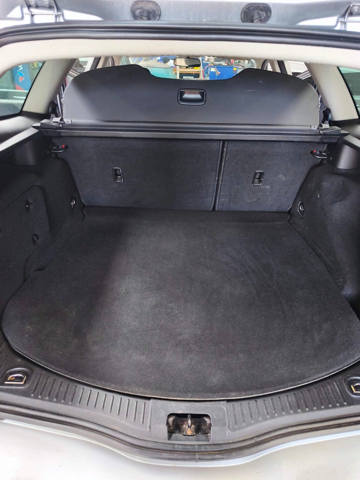 Ford Mondeo 1,6 Ti-VCT 125 Trend stc. 5d