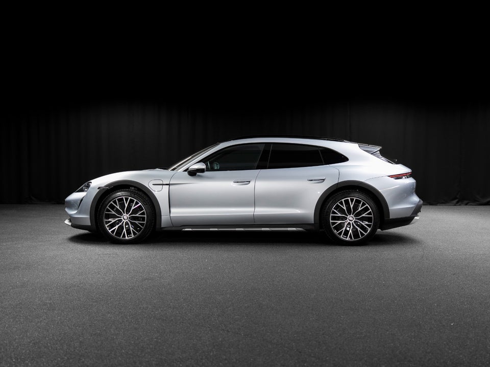 Porsche Taycan 4 Performance+ 75 Years Cross Turismo 5d