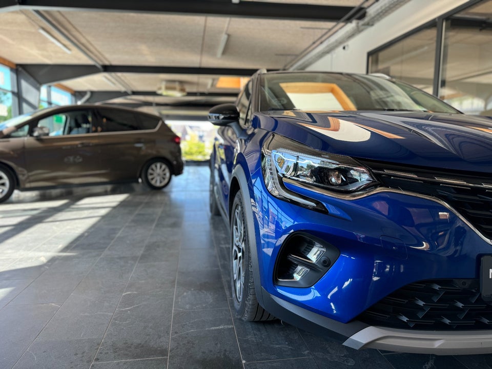 Renault Captur 1,6 E-Tech Intens 5d