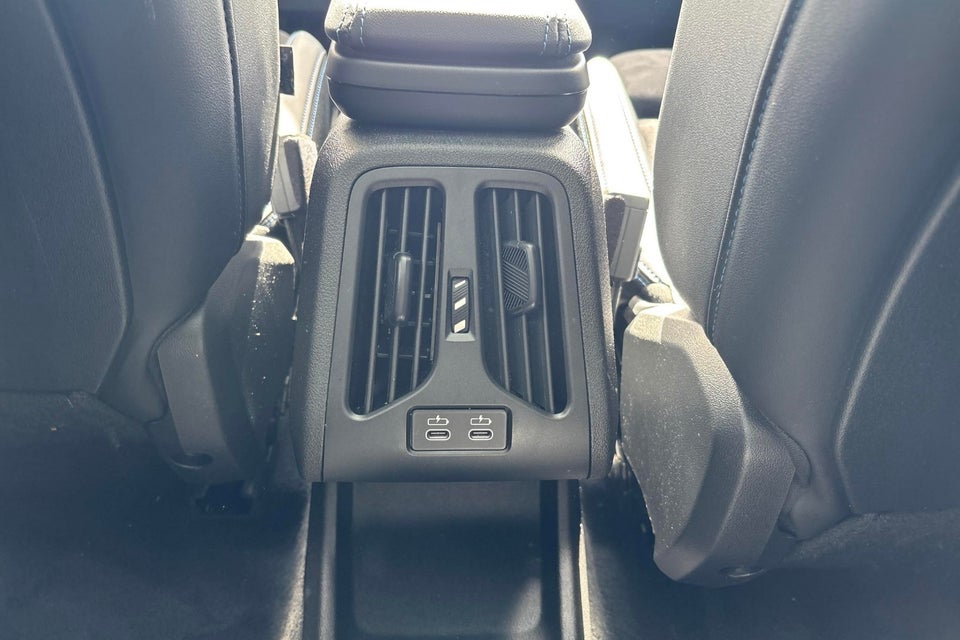 BMW iX1 eDrive20 Superchraged 5d