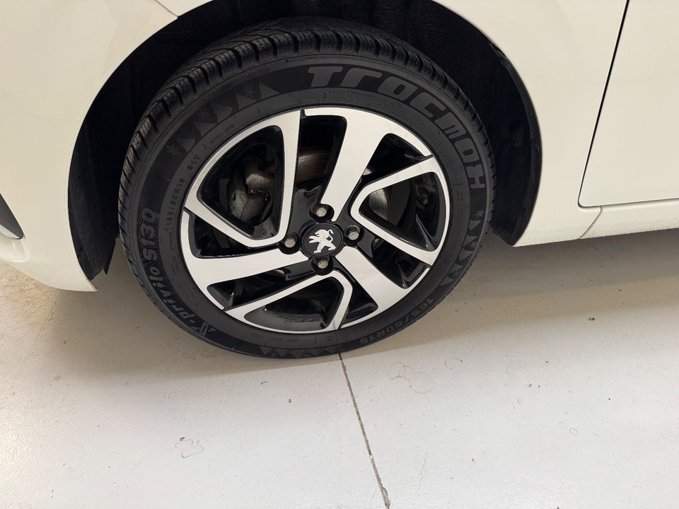 Peugeot 108 1,0 e-VTi 72 Allure+ 5d