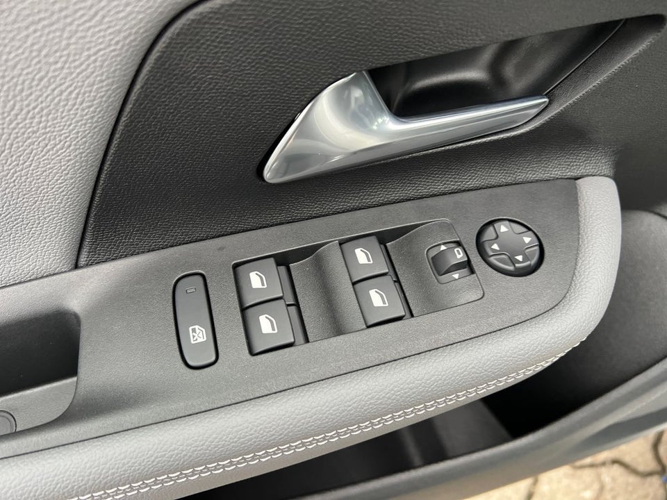 Opel Mokka-e 50 Elegance 5d