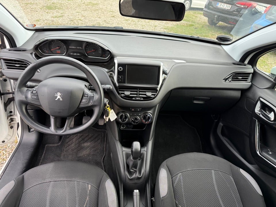 Peugeot 208 1,2 VTi Active 5d