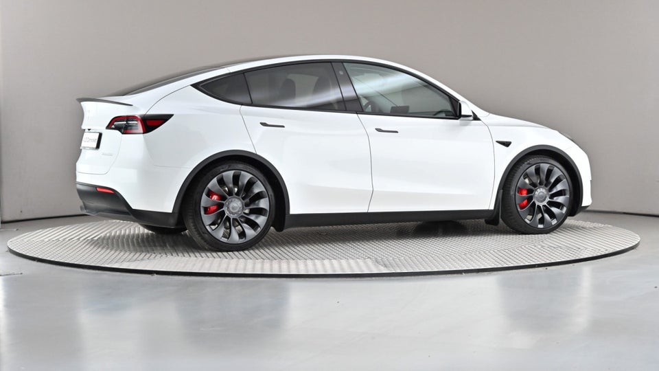 Tesla Model Y Performance AWD 5d