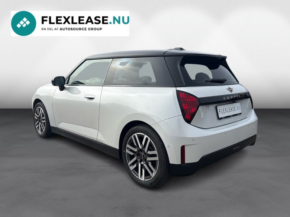 MINI Cooper E Favoured Trim M 3d