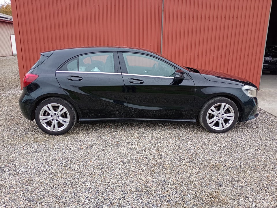 Mercedes A180 d 1,5 Urban aut. 5d