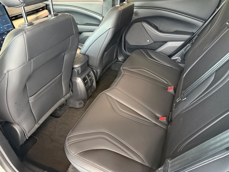 Ford Mustang Mach-E 98 Extended Range 5d