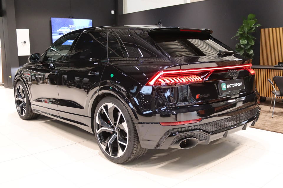 Audi RS Q8 4,0 TFSi quattro Tiptr. 5d