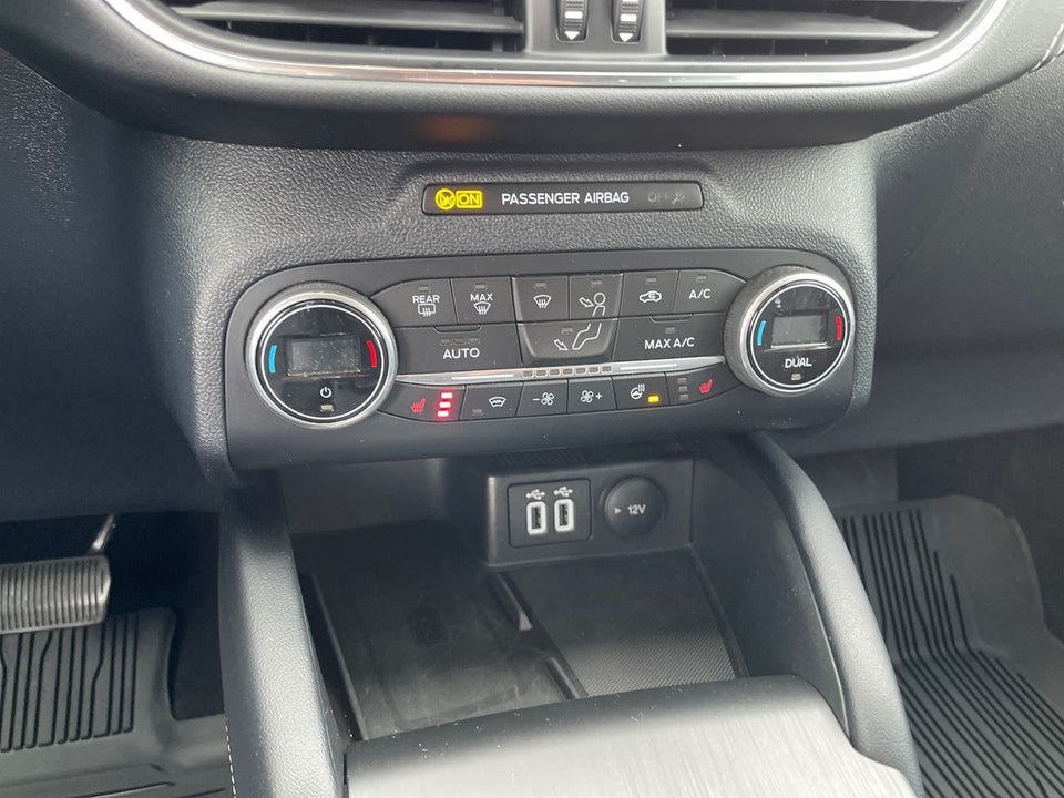 Ford Kuga 2,5 PHEV Vignale CVT 5d